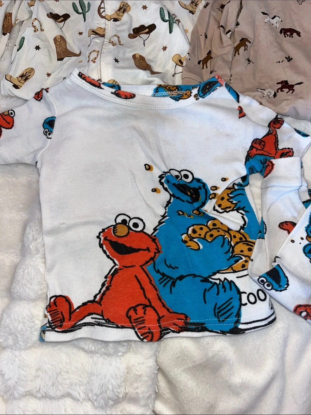 Baby boy 18M pajama bundle